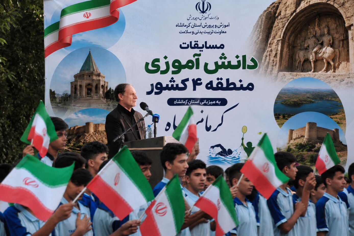 دانش‌آموزان با پیشرفت در علم و ورزش، پرچم ایران را در جهان به اهتزاز درمی‌آورند
