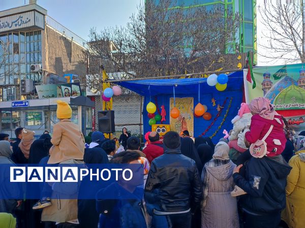 قاب پانا میزبان ساعات اولیه جشن بزرگ خیابانی در نیشابور 