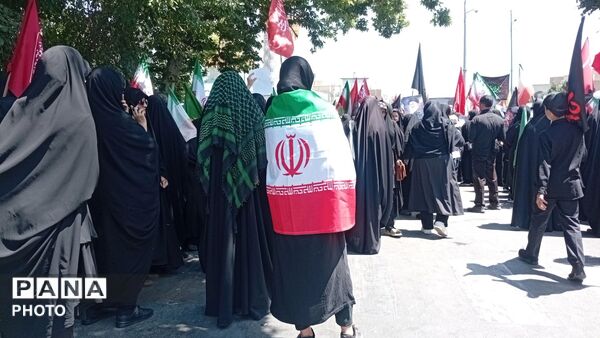 همبستگی مردم دیار هگمتانه با آقای شهید ایران به روایت تصویر 