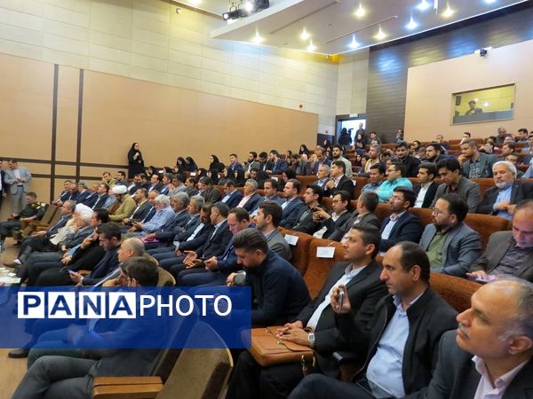 آیین تجلیل از معلمان نمونه استانی در بجنورد