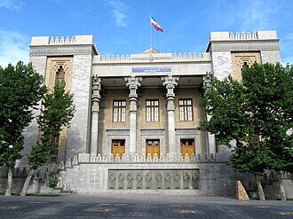 عملیات دفاعی ایران علیه پایگاه‌های نظامی و امکانات آمریکا، دشمنی با کشورهای منطقه نیست