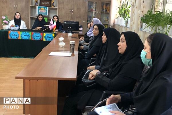  آغاز مسابقات «درس‌هایی از قرآن» در دبستان هدی همزمان با میلاد حضرت زینب(س)
