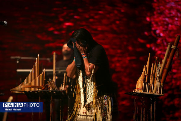 کنسرت لئو روخاس «پسر خورشید»