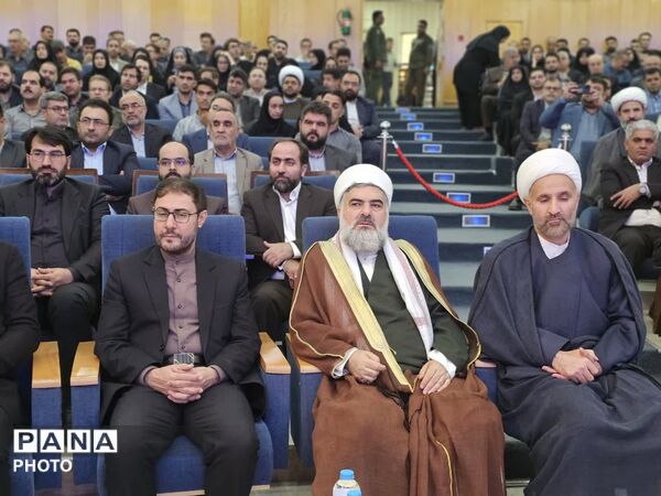 آیین تودیع و معارفه رئیس‌ کل دادگستری استان کردستان 