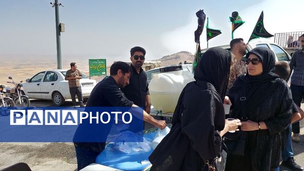 جاماندگان اربعین حسینی در بیجار مسیر عشق را پیمودند