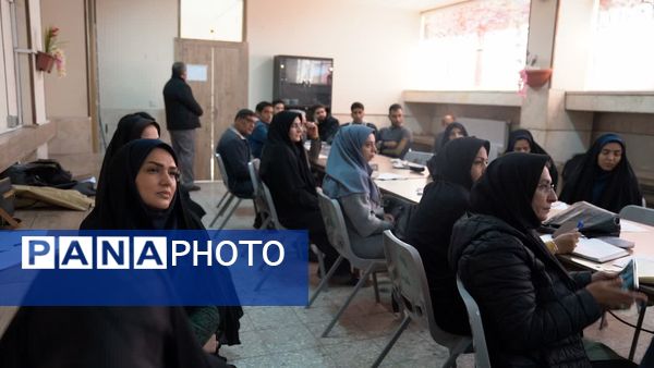 سی و دومین مرحله مرهم و کلاس مشاوره در دبیرستان سروش ناحیه 4 اصفهان 