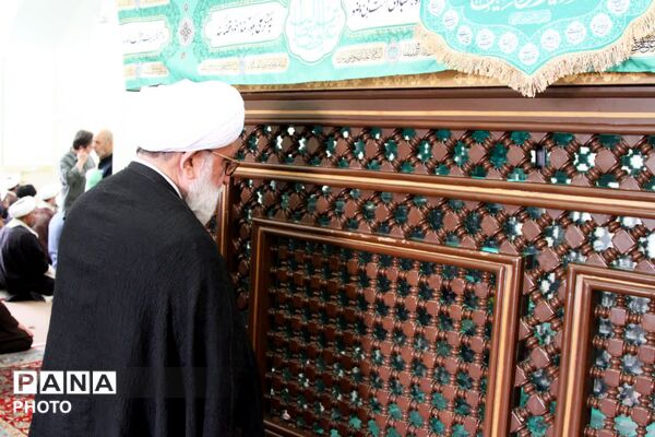 ادای احترام تولیت آستان قدس رضوی به مرد سیاست آیت‌الله مدرس