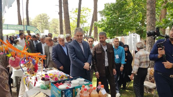 افتتاحیه نمایشگاه جشنواره بزرگ تاک پلو در شهرستان خلیل آباد 
