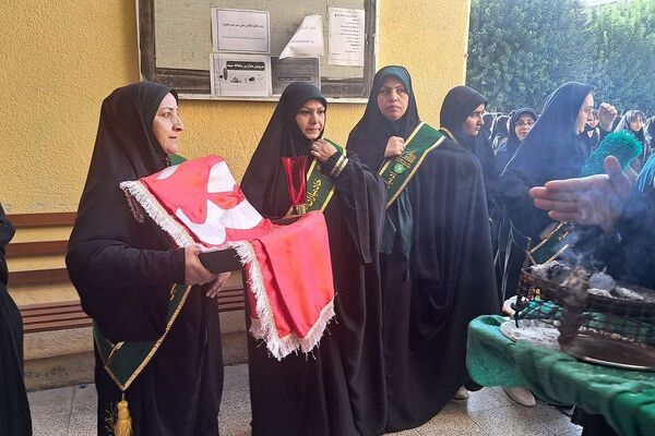 مدراس شهرستان قدس میزبان پرچم حرم امام حسین (ع) و شهید گمنام 