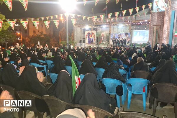 برای حفظ ایران، سنگر ما خیابان