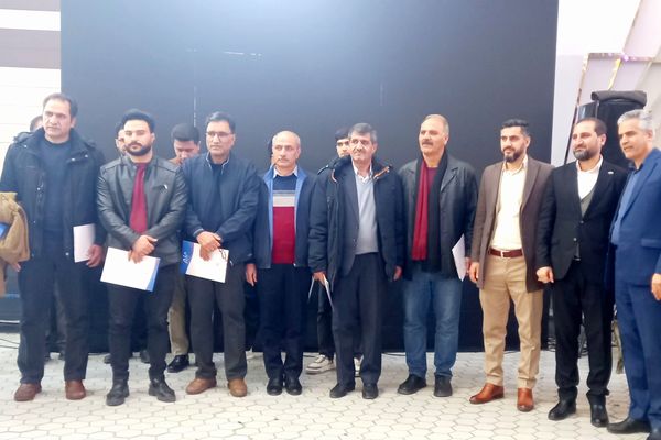 درخشش ستارگان علم و آموزش در جشن ستارگان