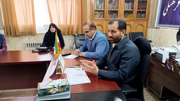 نشست دانش‌آموز خبرنگاران پانا کهگیلیویه و بویراحمد با معاونت پرورشی به‌مناسبت اعتکاف دانش‌آموزی