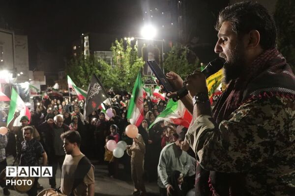 شور شعور و گرمای حضور مردم وفادار چهاردانگه در شب های بیعت