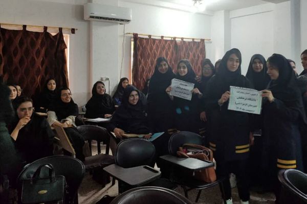 هفته مشاغل و بازدید دانش‌آموزان ناحیه 4 شیراز از دانشگاه فرهنگیان 