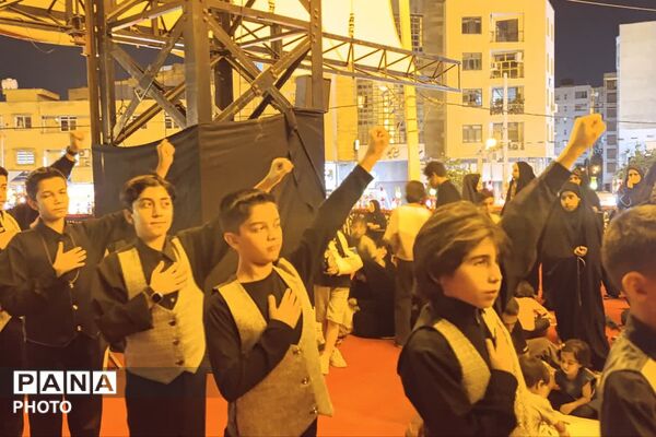 طوفان نور در سفینه‌النجاة شیراز