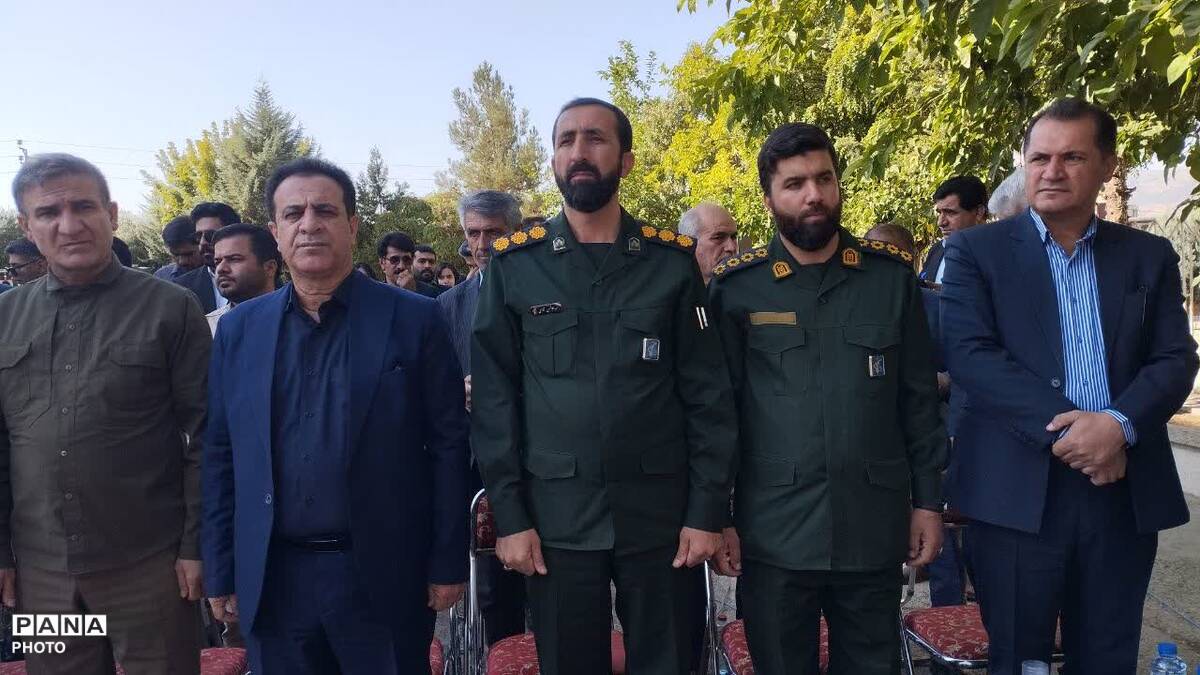 نواختن زنگ مهر، ایثار و مقاومت در مدرسه نمونه دولتی ۹ دی