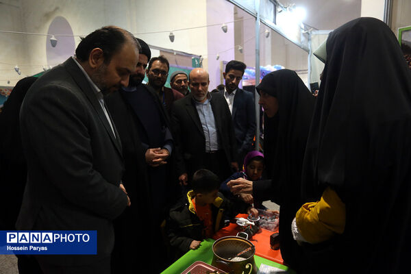بازدید وزیر آموزش و پرورش از سی‌ودومین نمایشگاه بین‌المللی قرآن کریم