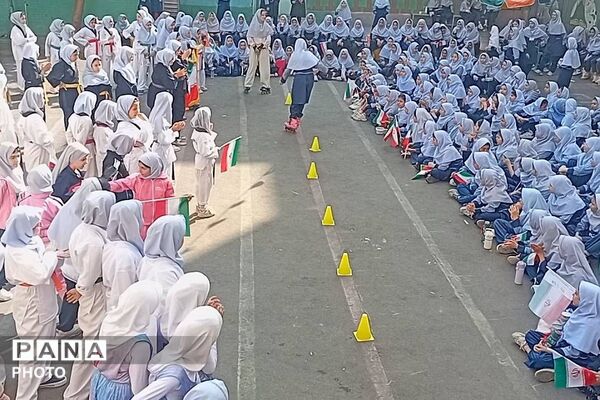 المپیاد ورزشی درون مدرسه‌ای در مدارس شاهد نجمه، راضیه شکرایی و شهید مجید مجیدی ناحیه دو شهرری 