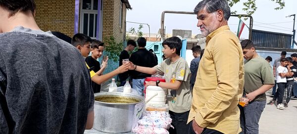 برپایی بازارچه کار و فناوری در دبیرستان شهید بهشتی آشخانه