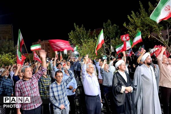 گلستان در قاب همدلی