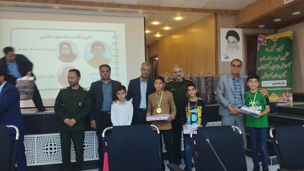 برگزاری مراسم تجلیل از مدیران برتر مدارس ابتدایی در خلیل‌آباد