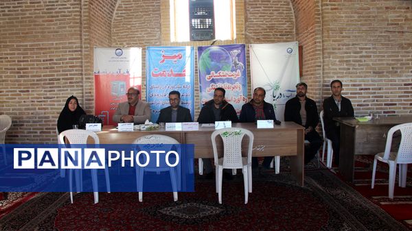 میز خدمت در نماز جمعه نیشابور 