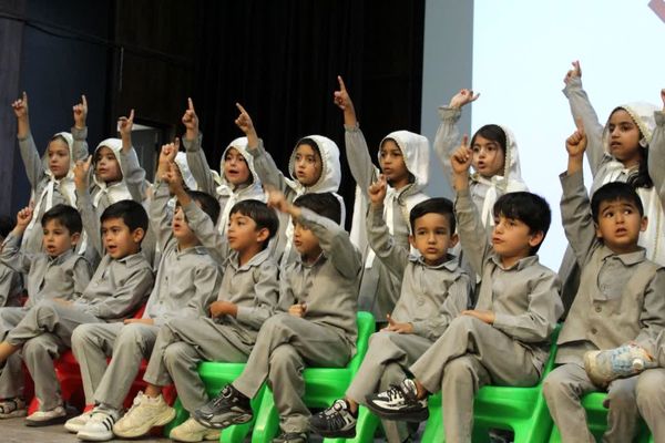 جشنواره هویت ملی اسلامی کودکستان‌های شهرستان گرمه