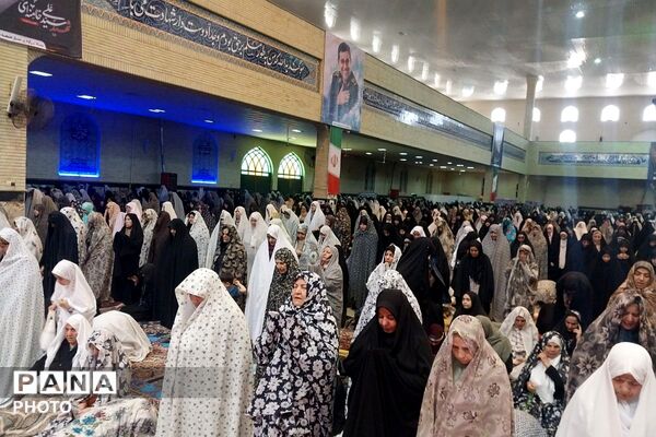 دعوت به «دخترانه‌ترین نماز جمعه»