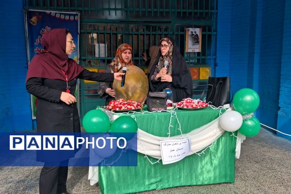 جشن ولادت امام زمان(عج) در دبستان عمار رباط‌کریم