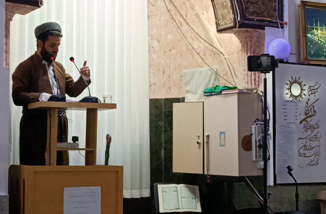 جشن باشکوه قربان در مسجد جامع دهگلان با سخنرانی ماموستا امجد غلامی  