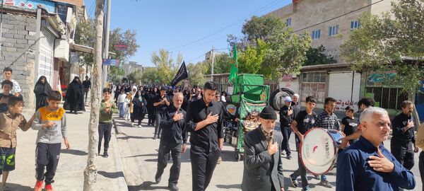 هیئت عزادارن مسجد قمر بنی هاشم شهرستان شیروان