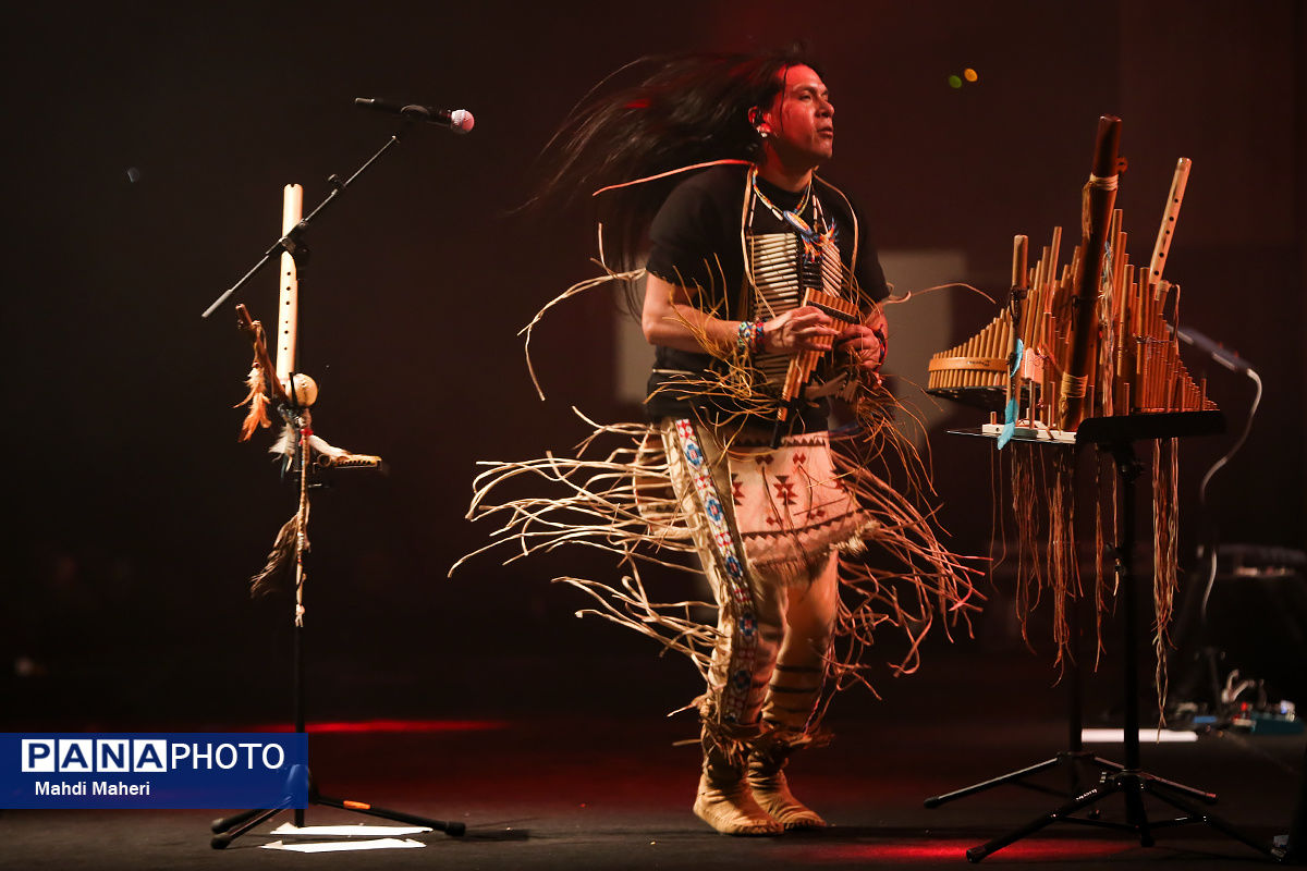 کنسرت لئو روخاس «پسر خورشید»