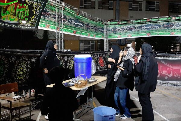 عزاداری هیات محبان علی‌ابن‌ابی‌طالب (ع) فرهنگیان شیراز در شب تاسوعای حسینی