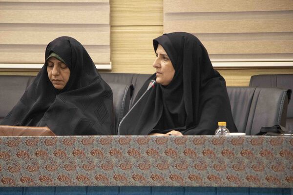 جلسه ستاد بزرگداشت مقام معلم در یزد
