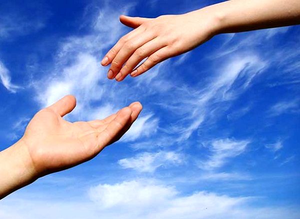 نهادهای خیریه باعث رواج فرهنگ انسان دوستی می شوند