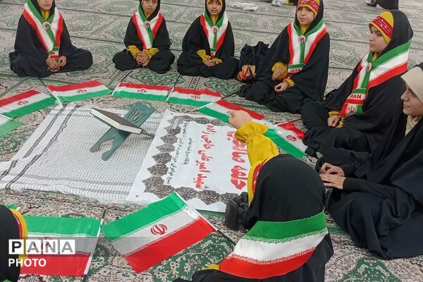حلقه صالحین؛ روایتی از حضور و همدلی نمازگزاران پیشوا