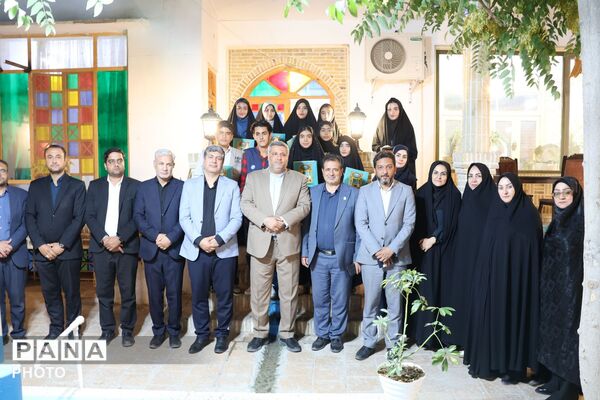 پانا در قاب تقدیر؛ تجلیل از خبرنگاران پانا به مناسبت روز خبرنگار