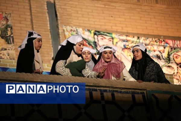 اجرای نمایش ضیافت کشتارگاه 