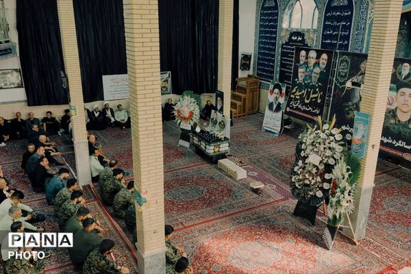 یاد قهرمانانی که با فداکاریشان جاودانه شدند