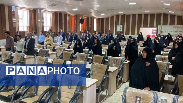 همایش مدیران مدارس شهرستان مه‌ولات در آستانه هفته بزرگداشت مقام والای معلم