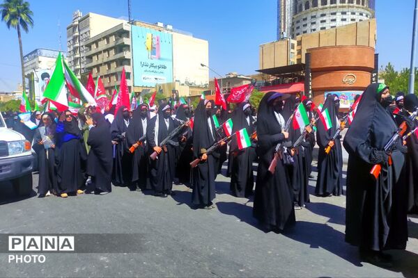 گرامیداشت جان‌فدایان ایران در شیراز