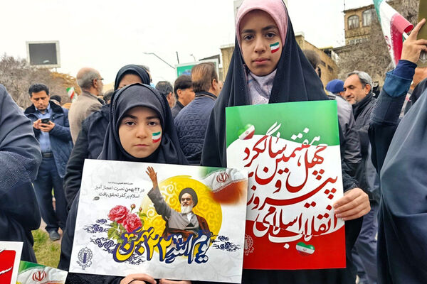 کرمانشاه پرشکوه  در جشن ۲۲ بهمن 