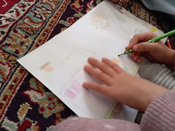 برپایی غرفه کودک در حاشیه نماز جمعه کاشمر