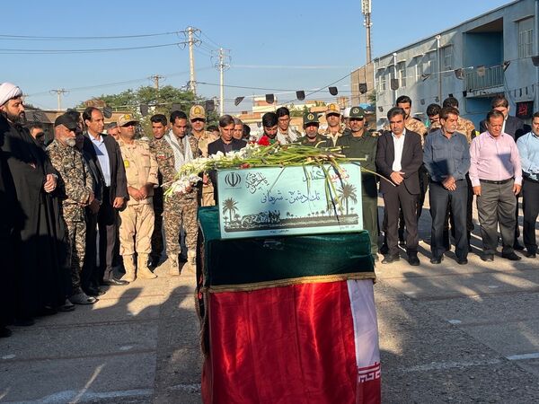 مراسم استقبال و تشییع پیکر پاک شهید گمنام در شهرستان دهلران 