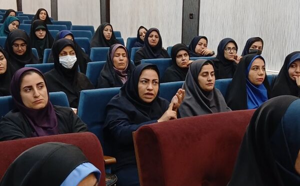  کارگاه آموزشی نحوه تعامل با دانش‌آموزان و بازی‌های گروهی در باقرشهر 