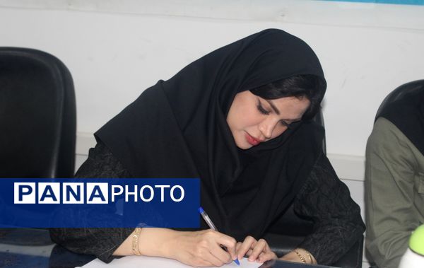 جلسه برنامه‌ریزی سازمان دانش‌آموزی استان بوشهر