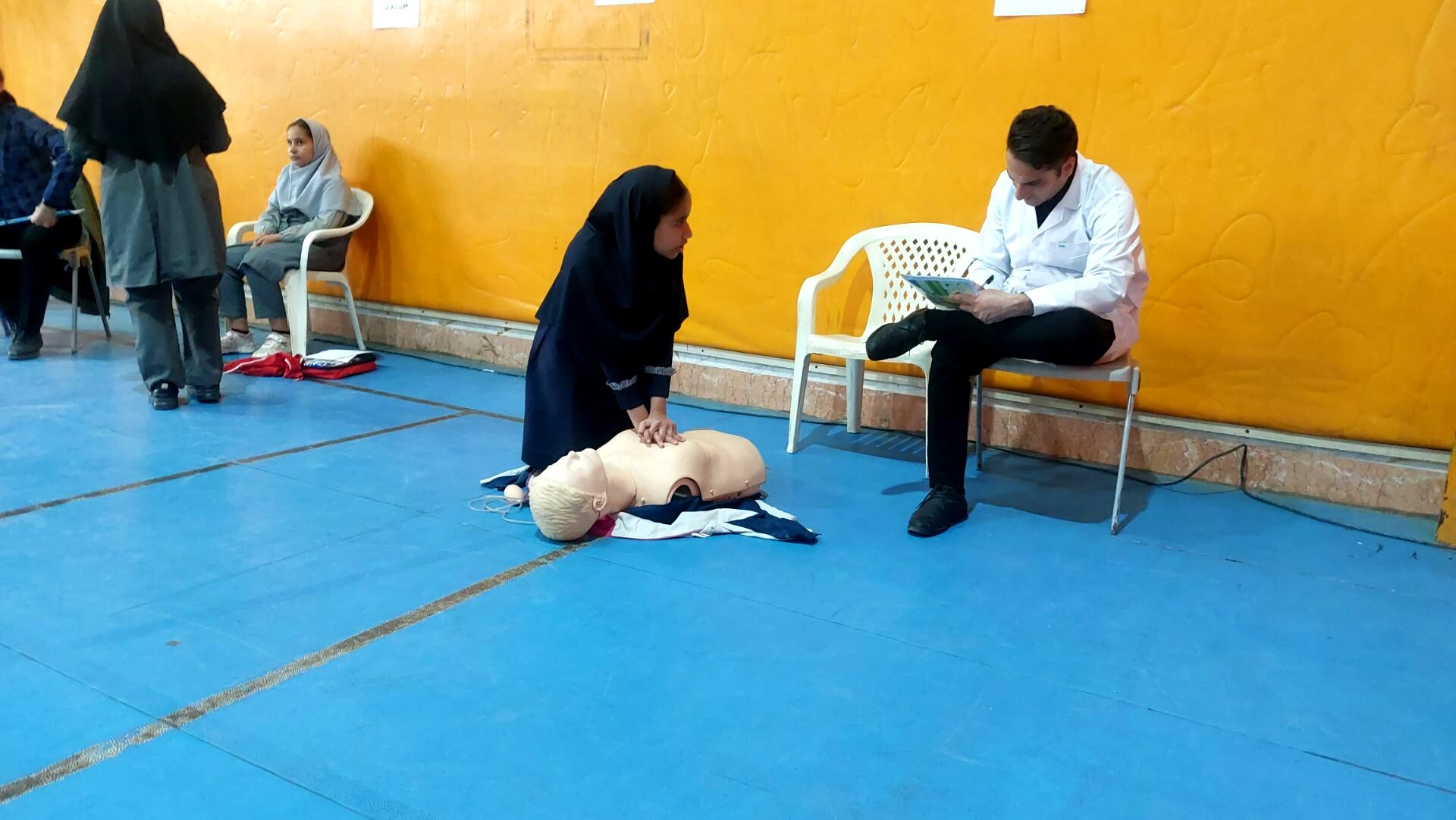 آزمون مهارتی سفیران سلامت در شهرستان خلیل آباد 