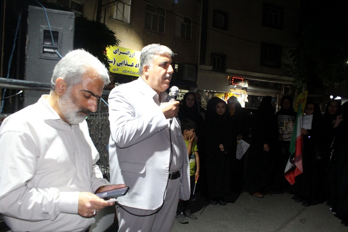 گردهمایی معلمان چهاردانگه در موکب فرهنگیان تجمعات شبانه
