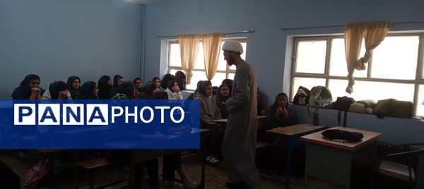 گفتمان دینی و تربیت‌دینی و رفع شبهات در آموزشگاه بنت الهدی یک