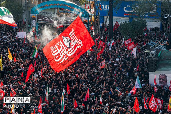 تشییع پیکر رهبر شهید انقلاب در مشهد مقدس-۴
